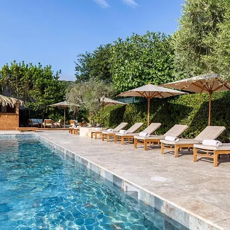 Bed & Breakfast Le Quatre Saisons Et Ses Raffinees 300 E Par Chambre Saint-Tropez